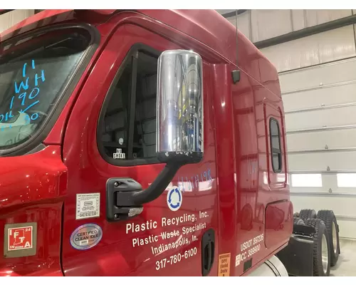 Freightliner CASCADIA Door Mirror