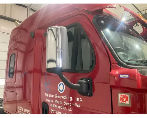 Freightliner CASCADIA Door Mirror