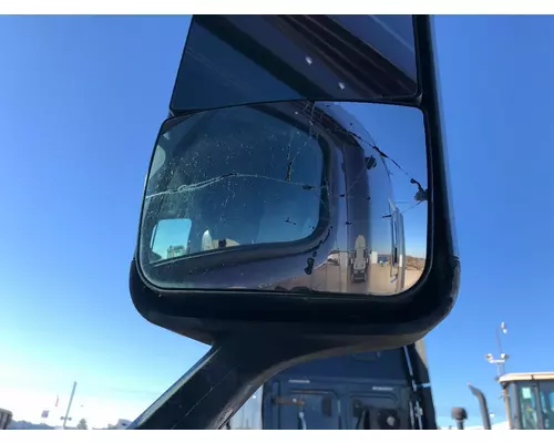 Freightliner CASCADIA Door Mirror