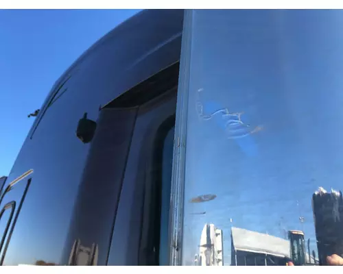 Freightliner CASCADIA Door Mirror