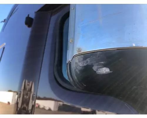 Freightliner CASCADIA Door Mirror