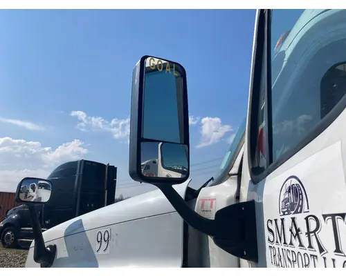 Freightliner CASCADIA Door Mirror