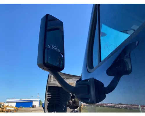 Freightliner CASCADIA Door Mirror