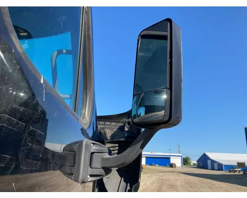 Freightliner CASCADIA Door Mirror