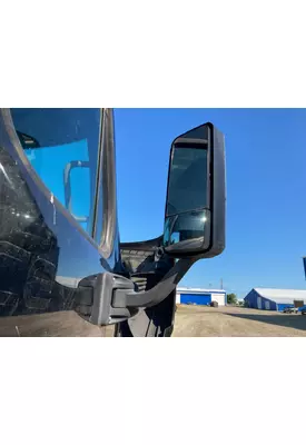 Freightliner CASCADIA Door Mirror