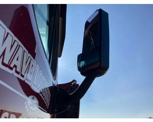 Freightliner CASCADIA Door Mirror