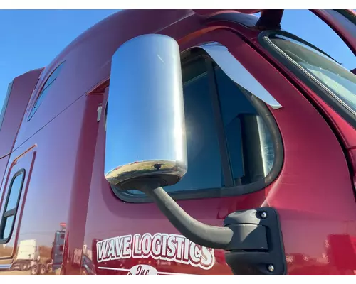 Freightliner CASCADIA Door Mirror