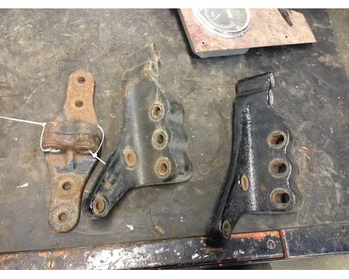 Freightliner CASCADIA Engine Brackets, Misc.