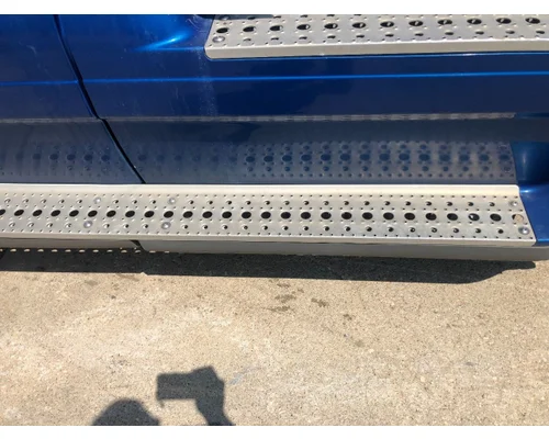 Freightliner CASCADIA Engine Brackets, Misc.