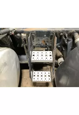 Freightliner CASCADIA Engine Brackets, Misc.
