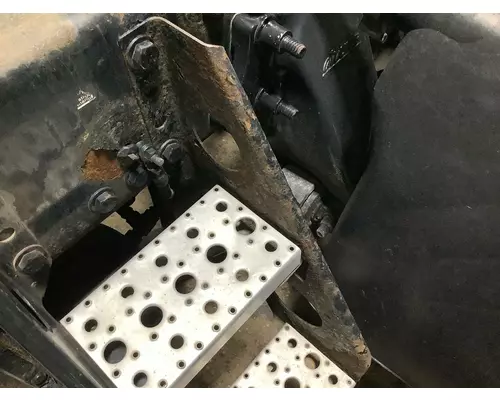 Freightliner CASCADIA Engine Brackets, Misc.