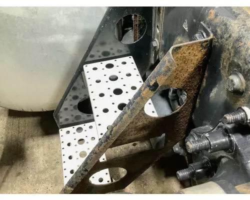 Freightliner CASCADIA Engine Brackets, Misc.