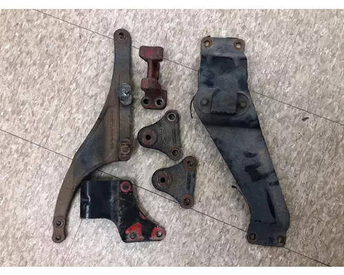 Freightliner CASCADIA Engine Brackets, Misc.