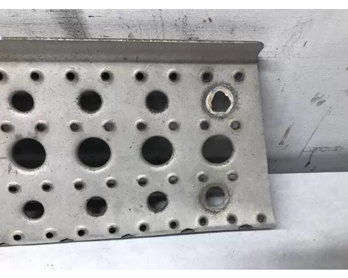 Freightliner CASCADIA Engine Brackets, Misc.
