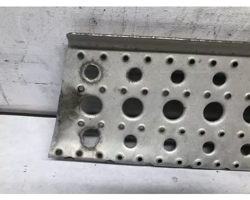 Freightliner CASCADIA Engine Brackets, Misc.