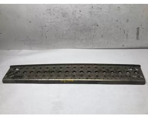 Freightliner CASCADIA Engine Brackets, Misc.