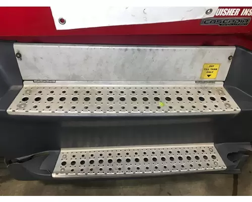 Freightliner CASCADIA Engine Brackets, Misc.