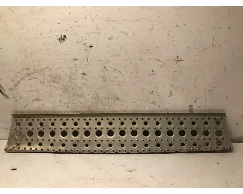 Freightliner CASCADIA Engine Brackets, Misc.