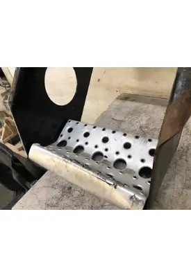 Freightliner CASCADIA Engine Brackets, Misc.