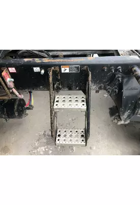 Freightliner CASCADIA Engine Brackets, Misc.