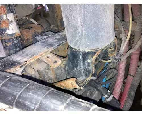 Freightliner CASCADIA Engine Brackets, Misc.