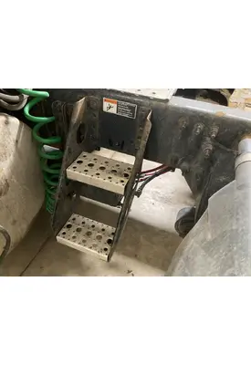 Freightliner CASCADIA Engine Brackets, Misc.