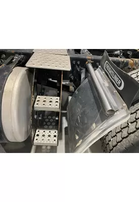 Freightliner CASCADIA Engine Brackets, Misc.
