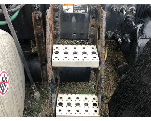 Freightliner CASCADIA Engine Brackets, Misc.