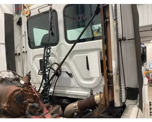 Freightliner CASCADIA Exhaust Assembly