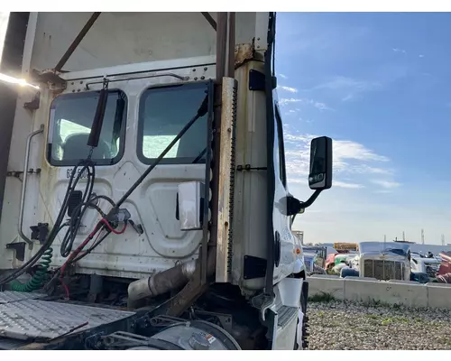 Freightliner CASCADIA Exhaust Assembly