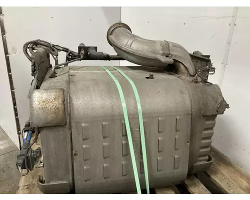 Freightliner CASCADIA Exhaust DPF Assembly