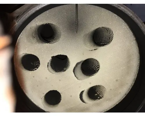 Freightliner CASCADIA Exhaust DPF Assembly