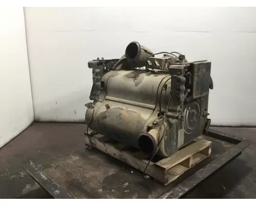 Freightliner CASCADIA Exhaust DPF Assembly