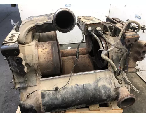 Freightliner CASCADIA Exhaust DPF Assembly