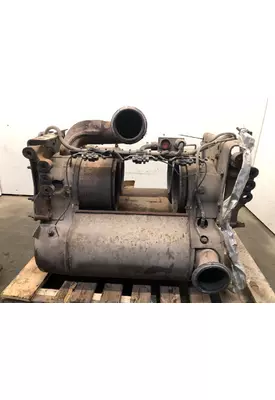 Freightliner CASCADIA Exhaust DPF Assembly