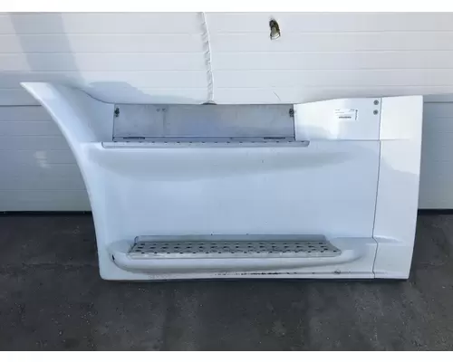 Freightliner CASCADIA Fairing (Side)