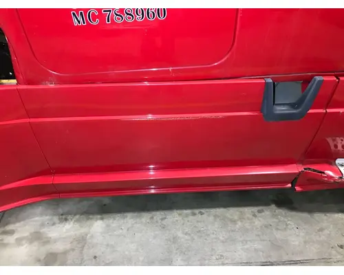 Freightliner CASCADIA Fairing (Side)