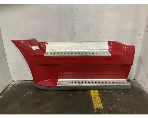 Freightliner CASCADIA Fairing (Side)