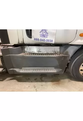 Freightliner CASCADIA Fairing (Side)