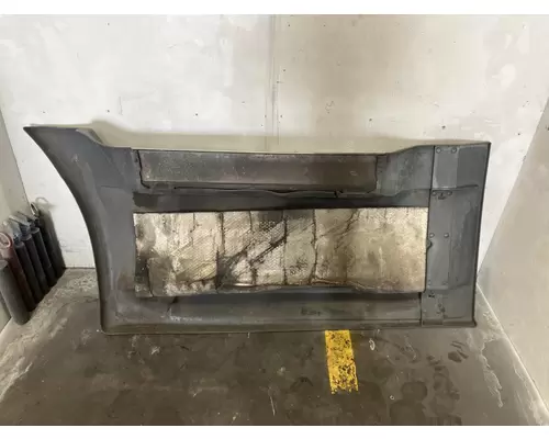 Freightliner CASCADIA Fairing (Side)