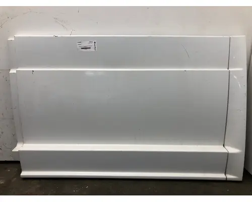 Freightliner CASCADIA Fairing (Side)