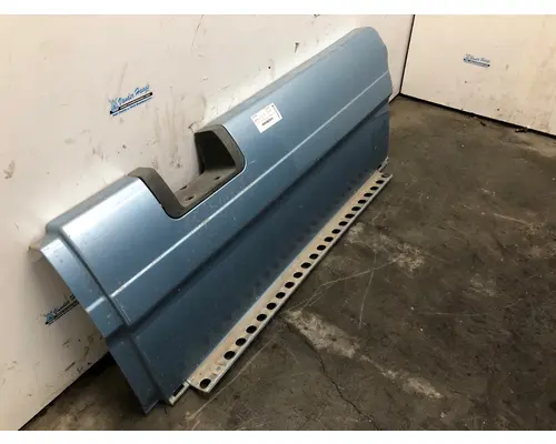Freightliner CASCADIA Fairing (Side)