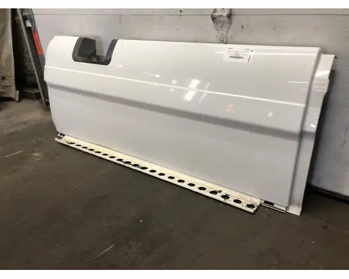 Freightliner CASCADIA Fairing (Side)