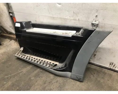 Freightliner CASCADIA Fairing (Side)