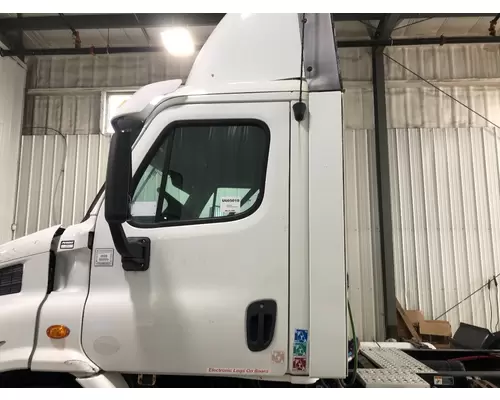 Freightliner CASCADIA Fairing (Side)