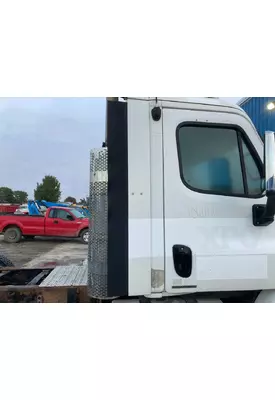 Freightliner CASCADIA Fairing (Side)