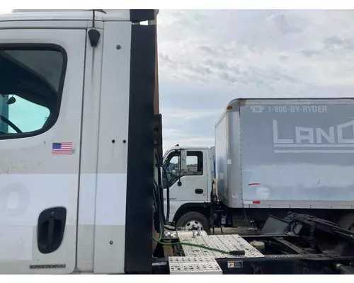 Freightliner CASCADIA Fairing (Side)