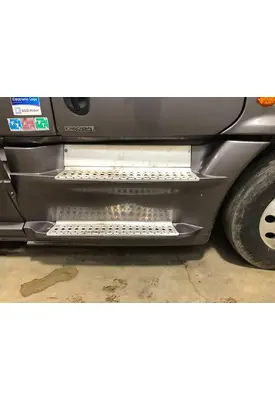 Freightliner CASCADIA Fairing (Side)