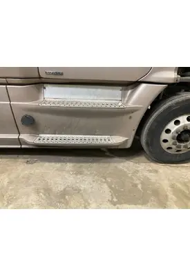 Freightliner CASCADIA Fairing (Side)