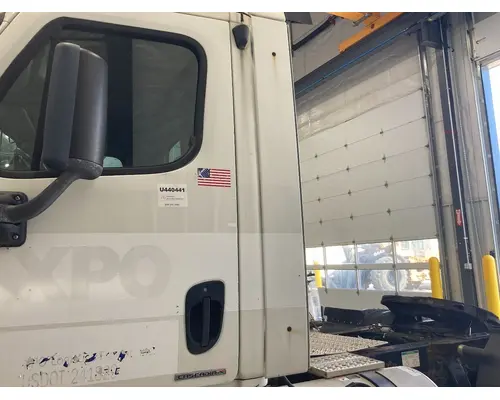 Freightliner CASCADIA Fairing (Side)